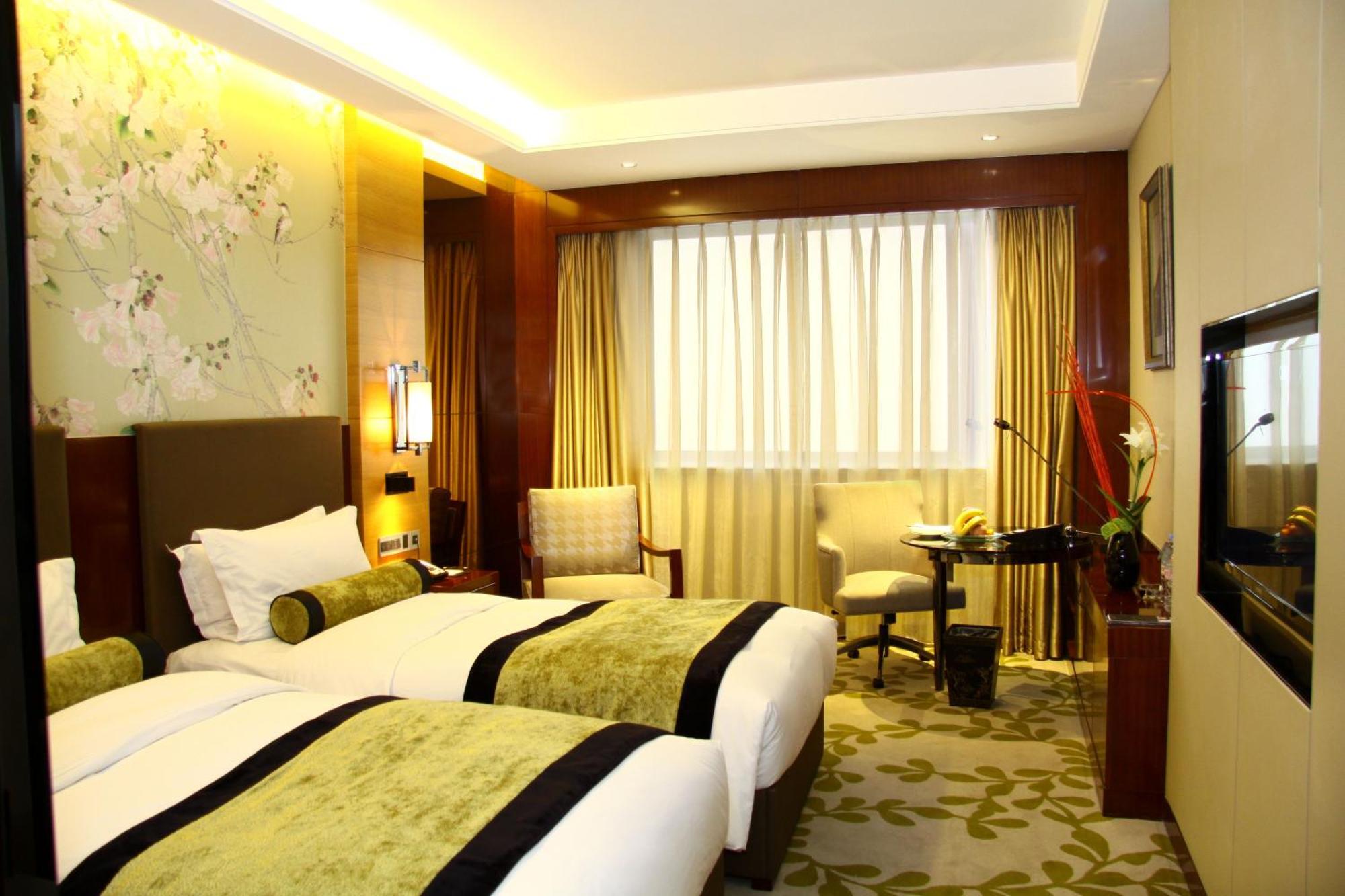 Enlux Hotel Jinan Exterior foto