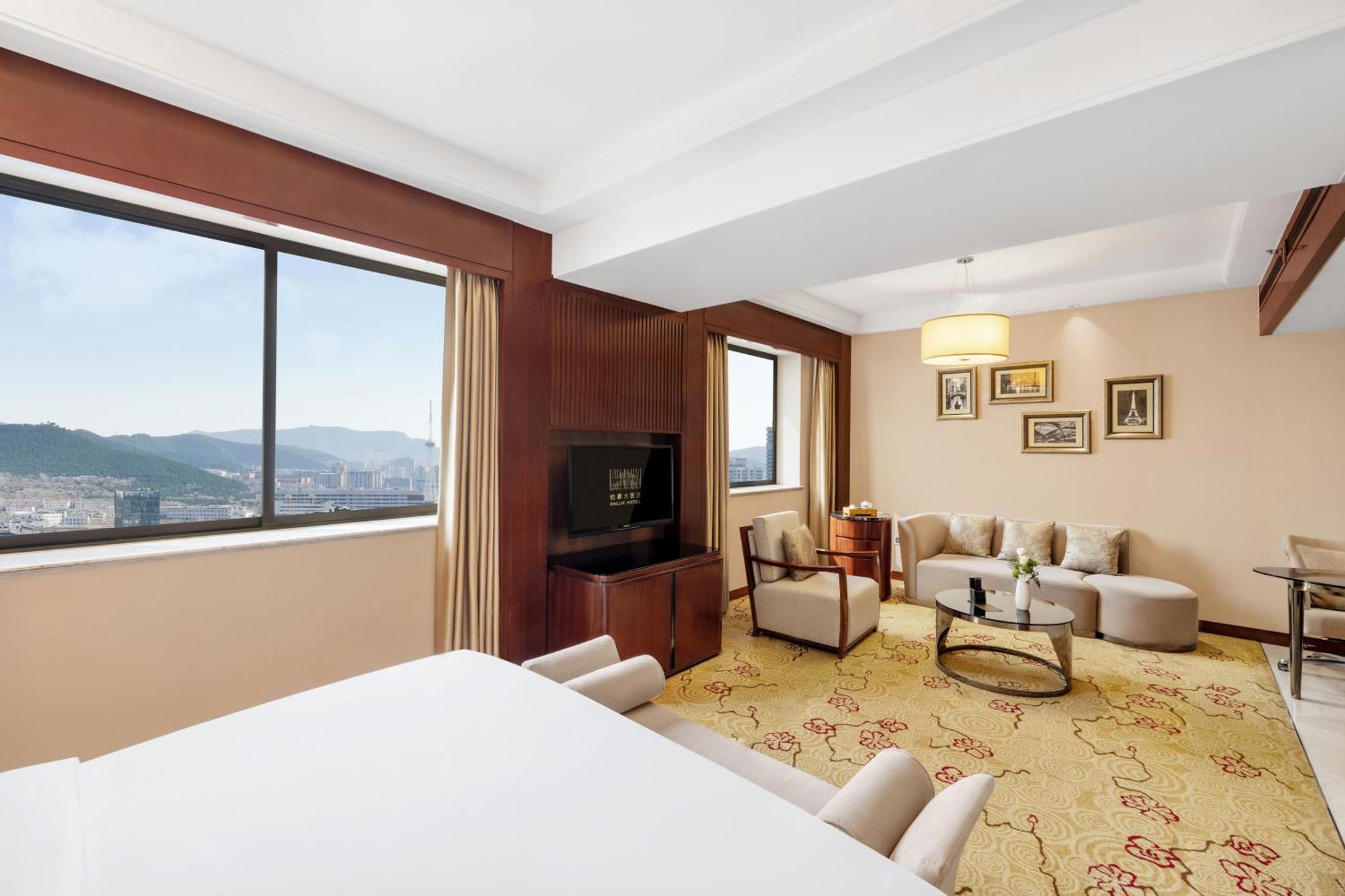 Enlux Hotel Jinan Exterior foto